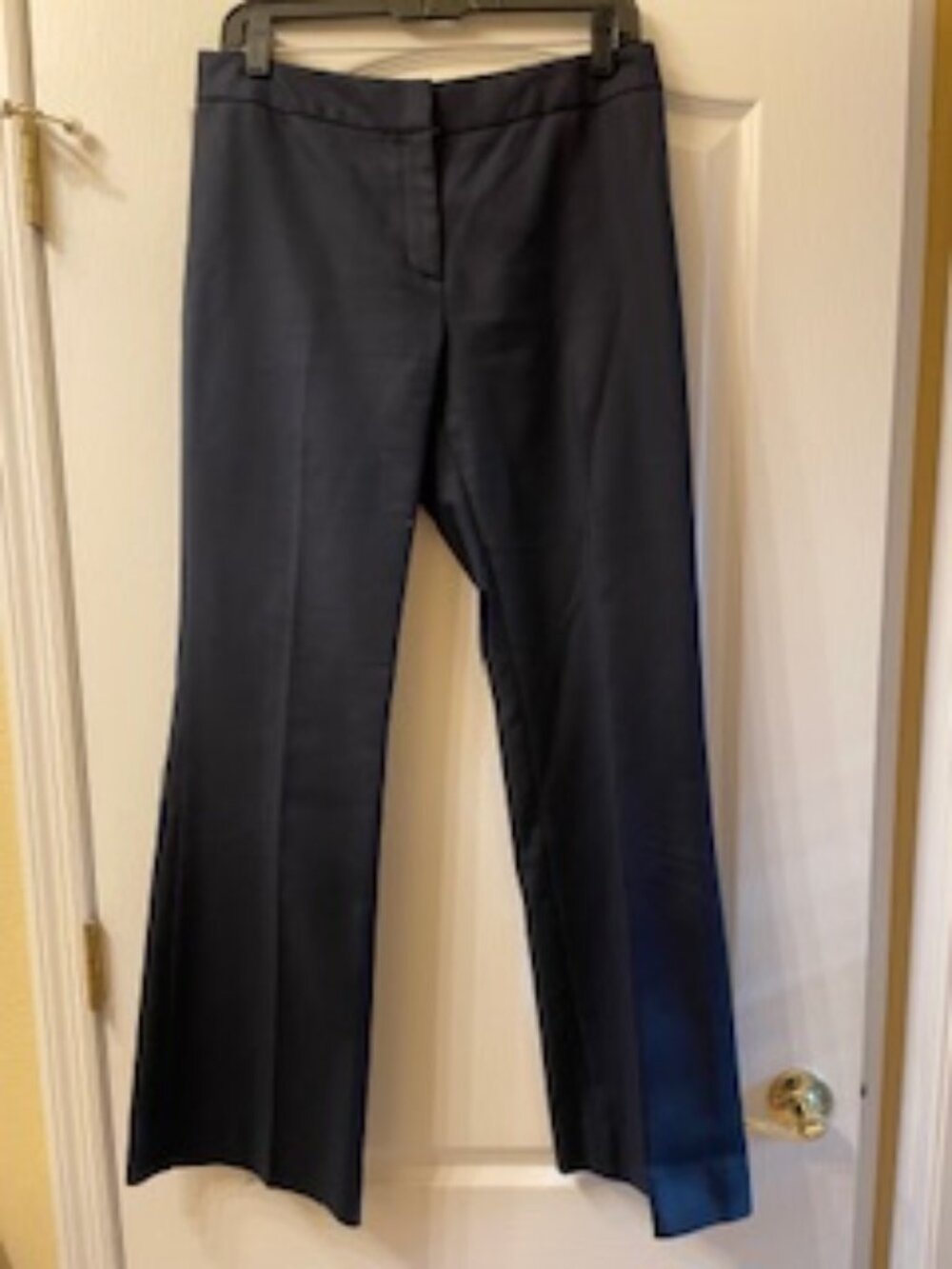 Elie Tahari Women's Navy Wide Leg Pleated Pants - size 8
